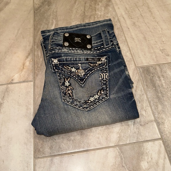 BUNDLE Miss Me Jeans Size 27 - Picture 5 of 7
